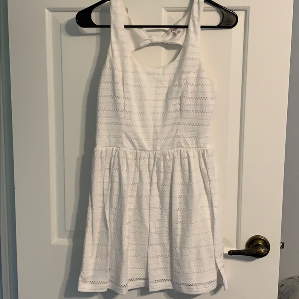 Eyelet dress - white